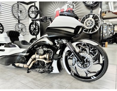 2019 HARLEY DAVIDSON ROAD GLIDE FLTRX