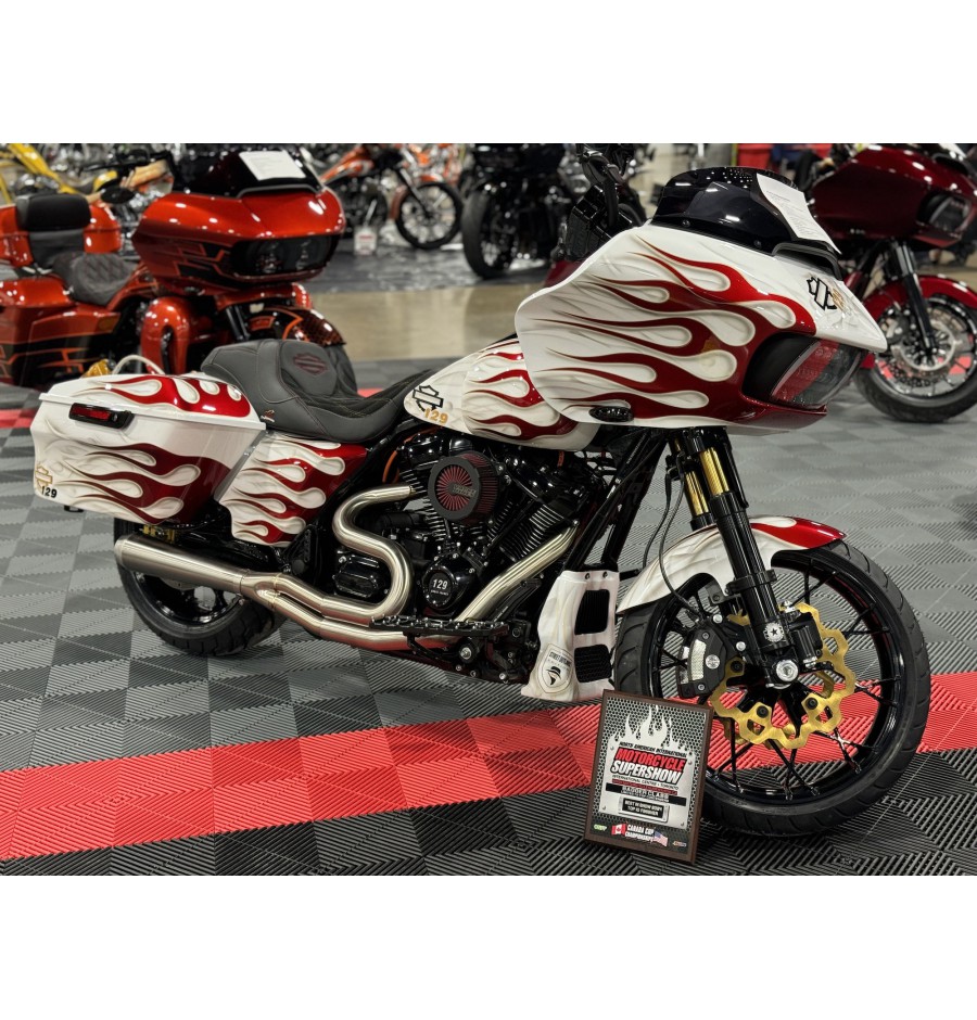 VENDU 2017 HARLEY DAVIDSON ROAD GLIDE FLTRX VENDU 2017 HARLEY DAVIDSON ROAD GLIDE FLTRX