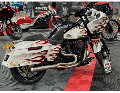 VENDU 2017 HARLEY DAVIDSON ROAD GLIDE FLTRX