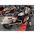 VENDU 2017 HARLEY DAVIDSON ROAD GLIDE FLTRX VENDU 2017 HARLEY DAVIDSON ROAD GLIDE FLTRX