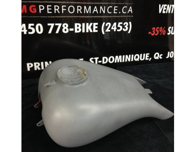 STRETCHED FUEL TANK FOR HARLEY FLH 2008 AND + TOURING M0G PERFORMANCE BAGGERS