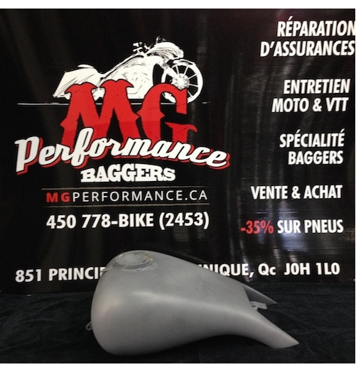 STRETCHED FUEL TANK FOR HARLEY FLH 2008 AND + TOURING M0G PERFORMANCE BAGGERS