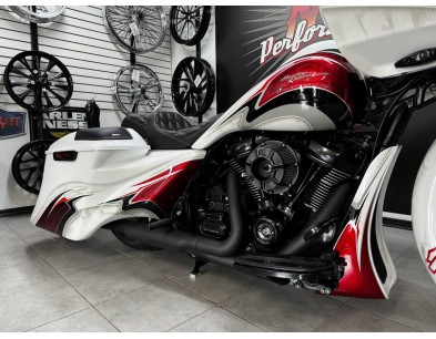 2020 HARLEY DAVIDSON ROAD GLIDE FLTRX BAGGER