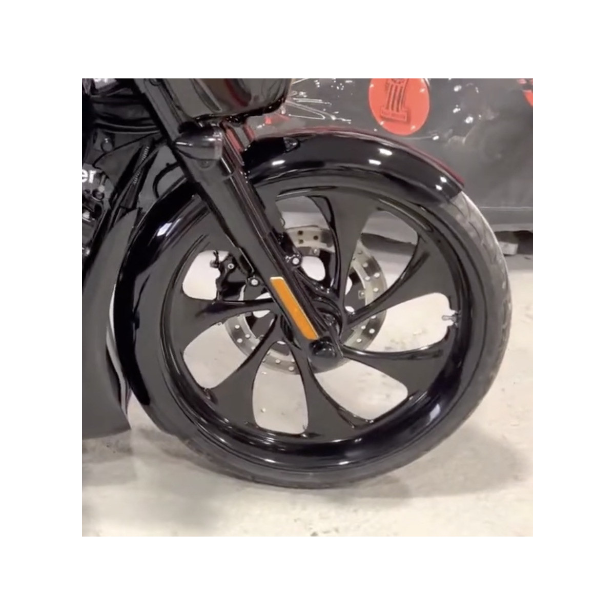 23" RAP FRONT FENDER - FIBER
